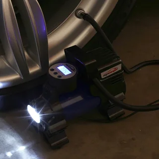 12V Digital Tire Inflator, thumbnail 3
